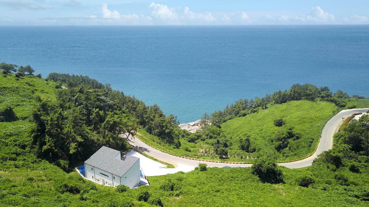 Oneday Namhae Βίλα Εξωτερικό φωτογραφία