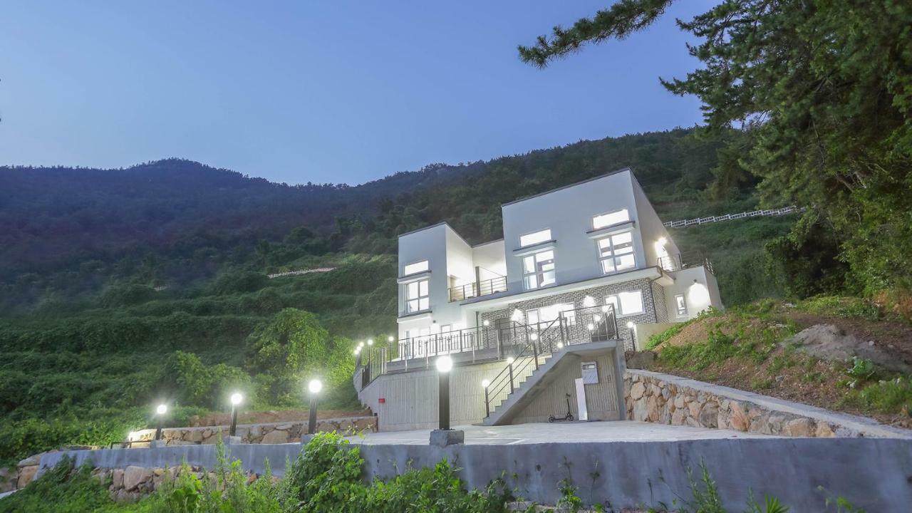 Oneday Namhae Βίλα Εξωτερικό φωτογραφία